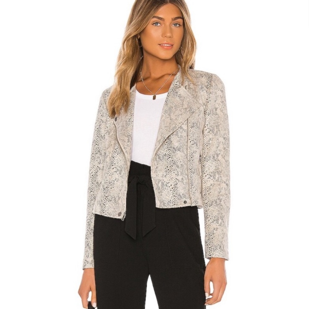 Cupcakes and Cashmere Isabell Faux-Suede Jacket Latte Snake Print Fall Winter